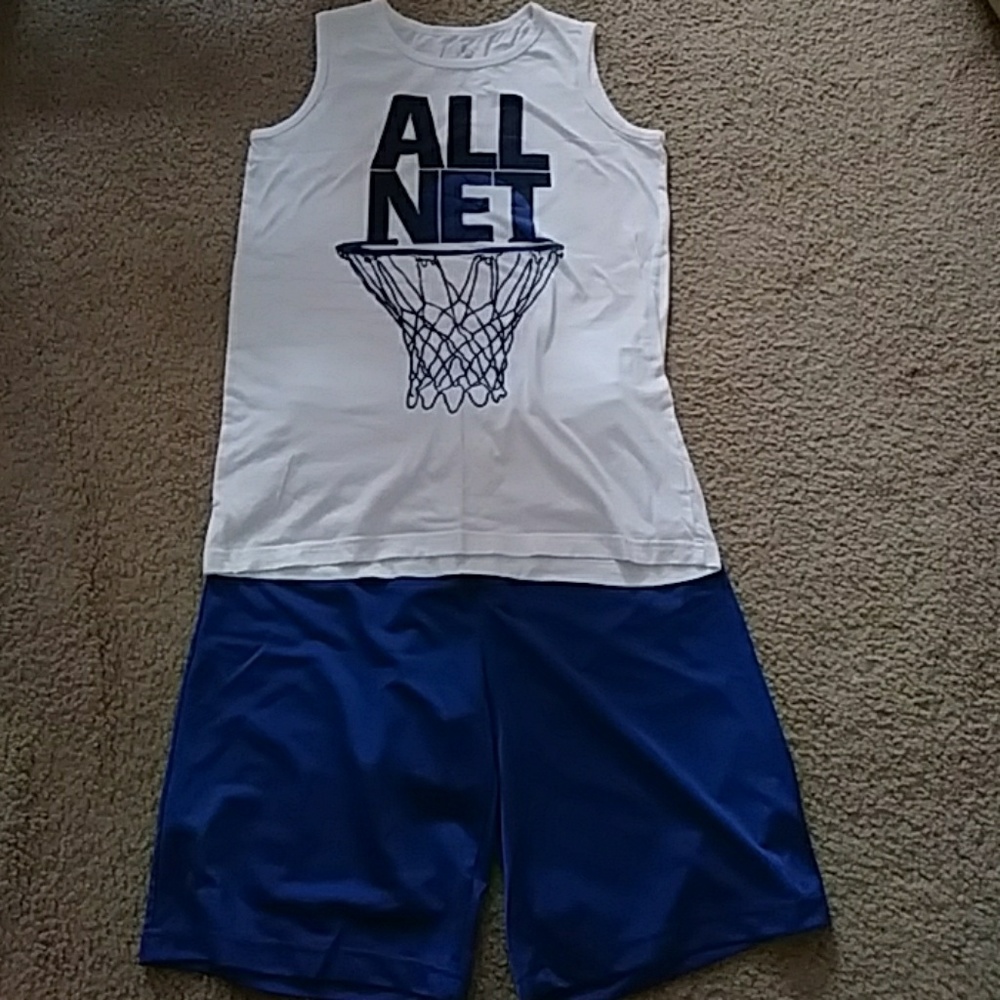 T-shirt and short set